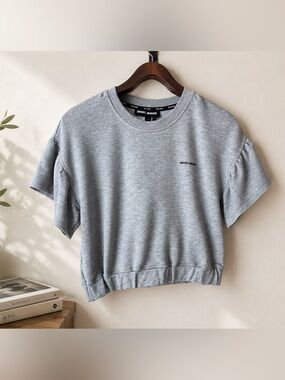 DKNY Jeans Gray Cropped Short Sleeve Sweatshirt Top Size Small